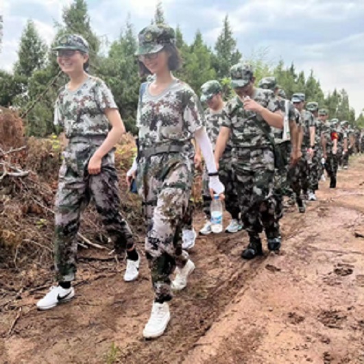 lqojqifuja.jpg 圖片24